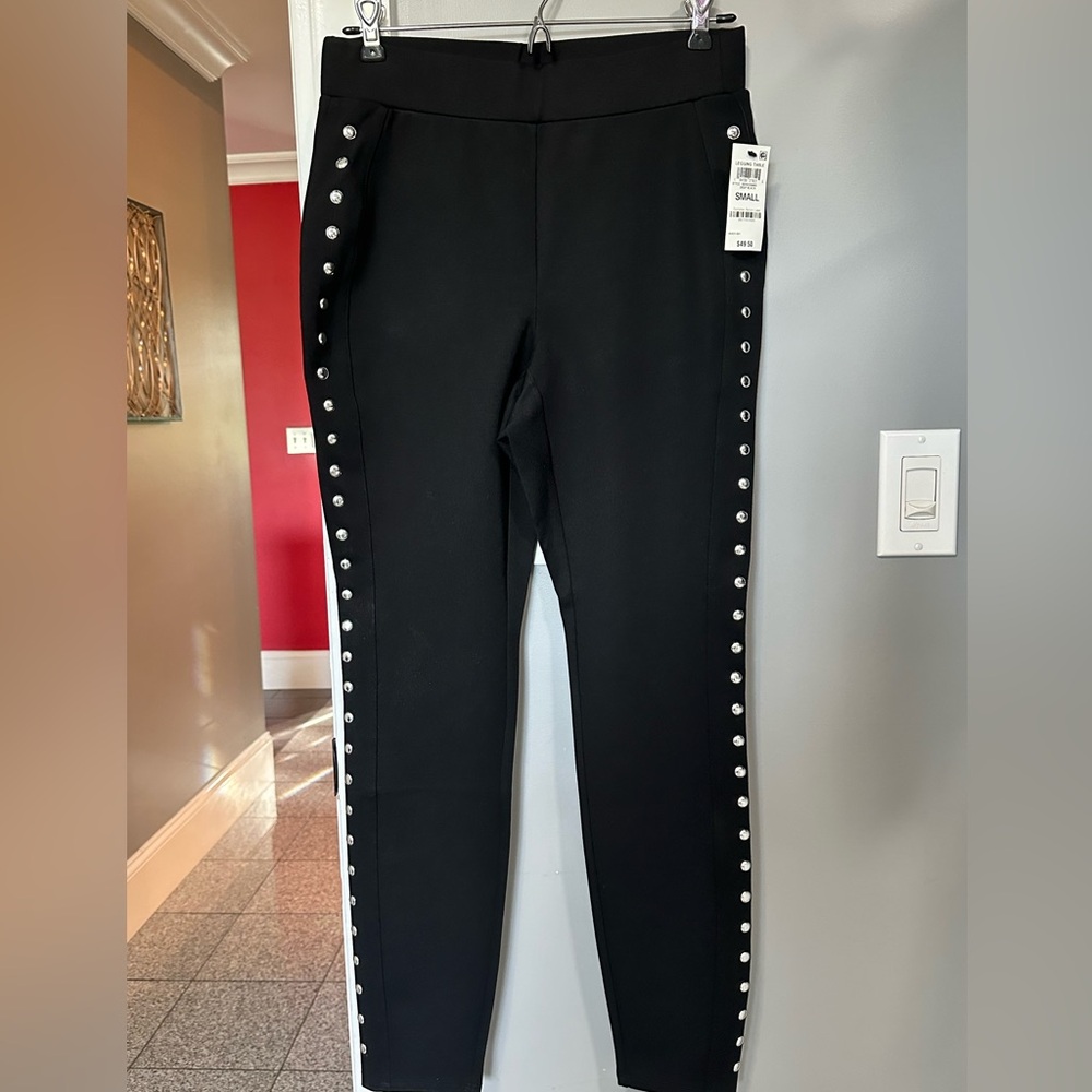 BNWT! Silver Stud Embellished Black Ponte Pull On Pants
